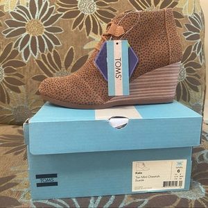TOMS Kala Mini Cheetah Wedge Heel Shoes